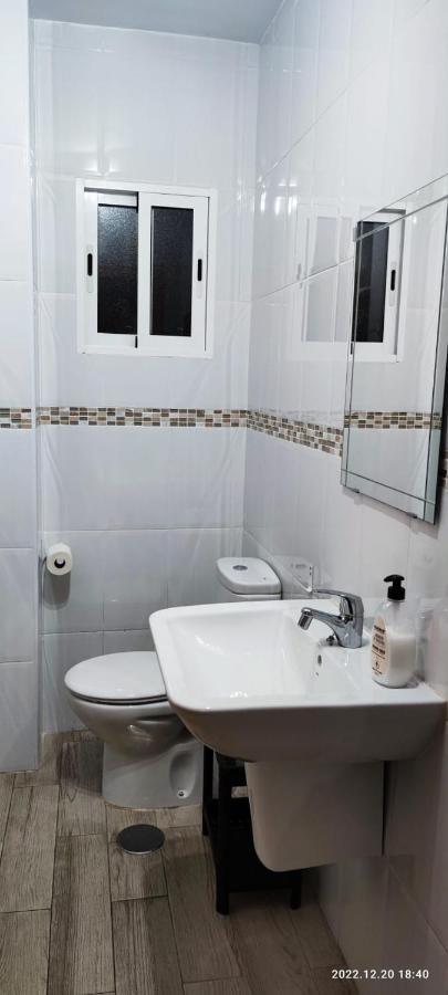 Apartamento Málaga Céntrico Y Playa Bus Y Metro Exterior foto