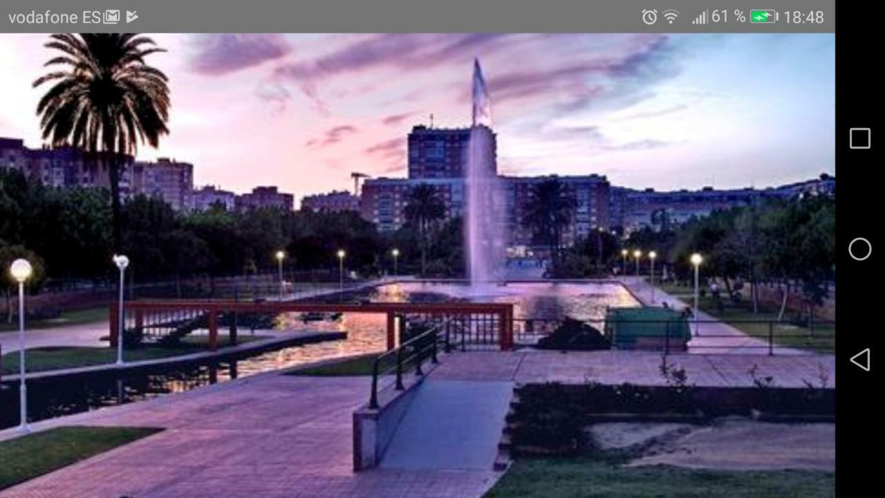 Apartamento Málaga Céntrico Y Playa Bus Y Metro Exterior foto